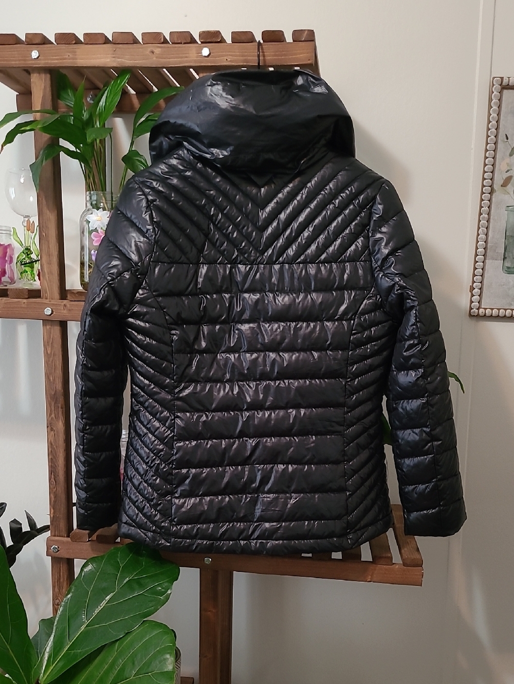 Black Puffer Jacket - Picture 5 of 5